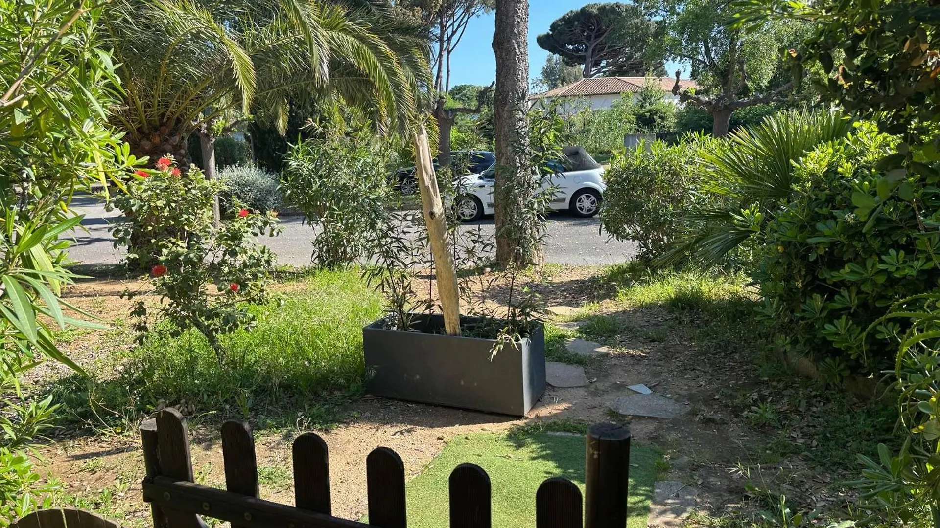 Rez-De-Jardin Proche Plage La Celle-sous-Gouzon France